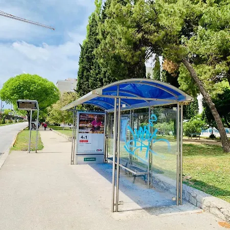 The L Place By Right Place *